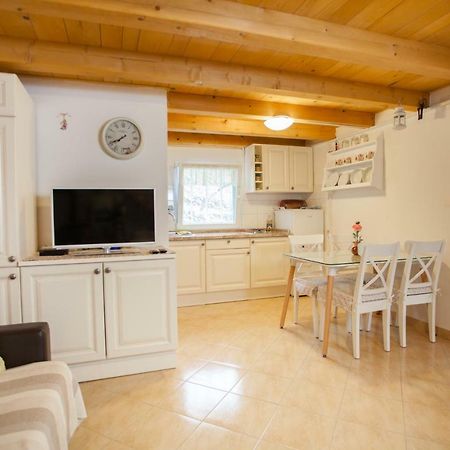 Buc-Vila Nada Villa Đảo Đảo Cres Ngoại thất bức ảnh